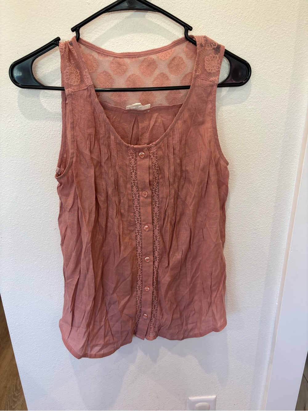 mine Sleeveless Button-Front Camisole - Rose